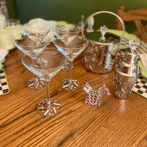 St John Home Dining- Lipstick Cosmo Martini Set - perfect condition